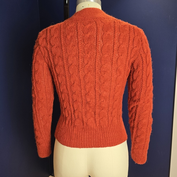 1930s Vintage Hand Made Cable Knit Sweater, XS - Picture 7 of 9